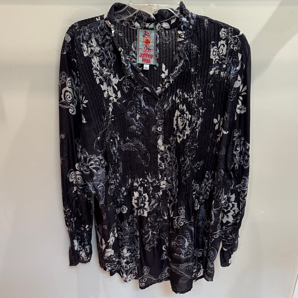Johnny‎ Was Black, White & Blue Patterned Blouse